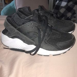 !!Black Nike Huaraches!!—WORN ONCE